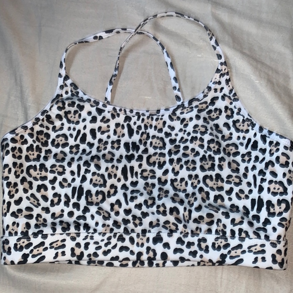 shein size medium cheetah print sports bra